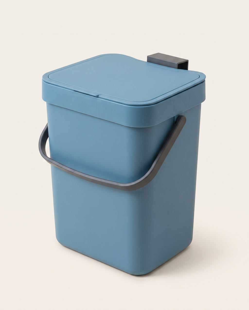 Poubelle compacte à couvercle, 3 ou 5 L - variant
